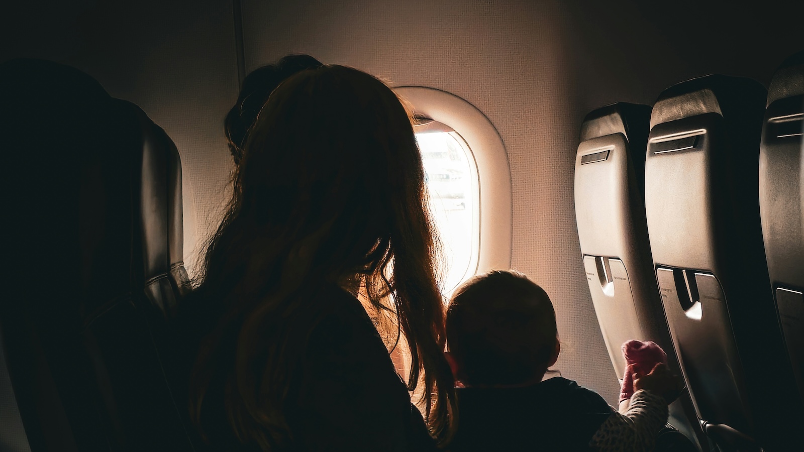 The Ultimate Guide to Flying with Children in Australia: Qantas, Virgin Australia, and Jetstar